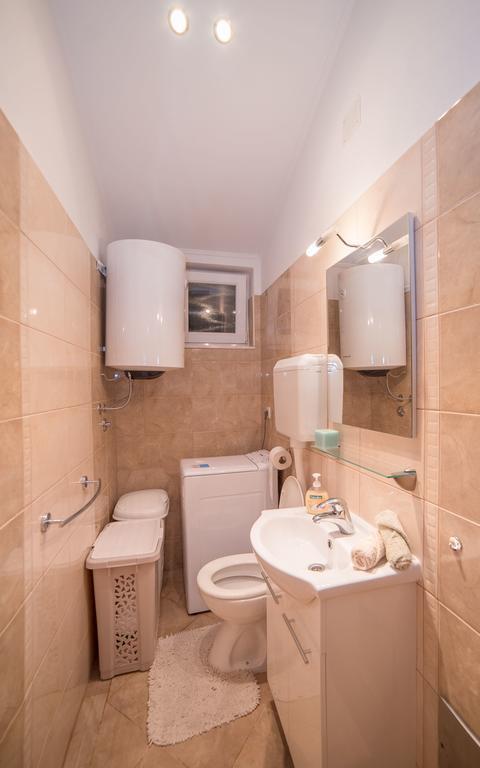 Captain'S Apartment Barbat na Rabu المظهر الخارجي الصورة