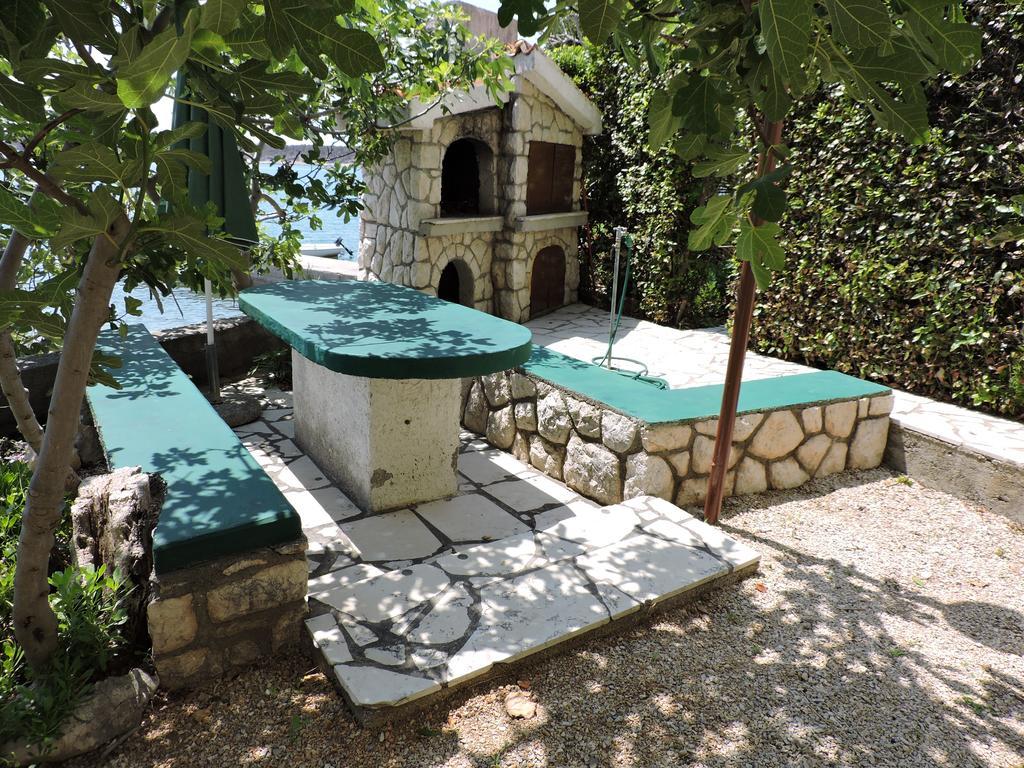Captain'S Apartment Barbat na Rabu المظهر الخارجي الصورة